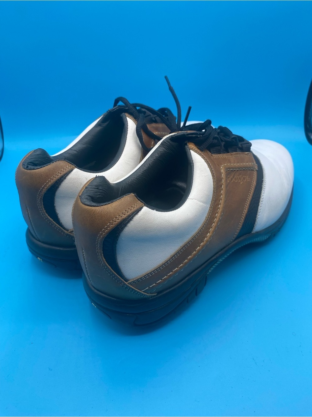 FootJoy Contour Series men's white and brown leather golf shoes - Picture 2 of 4